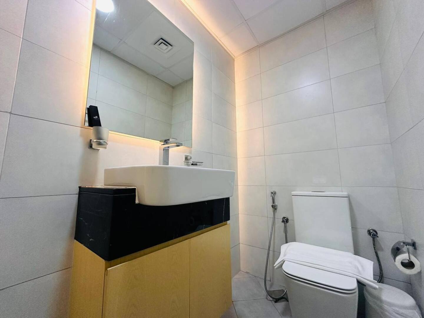 Chic 1-bedroom Apartment