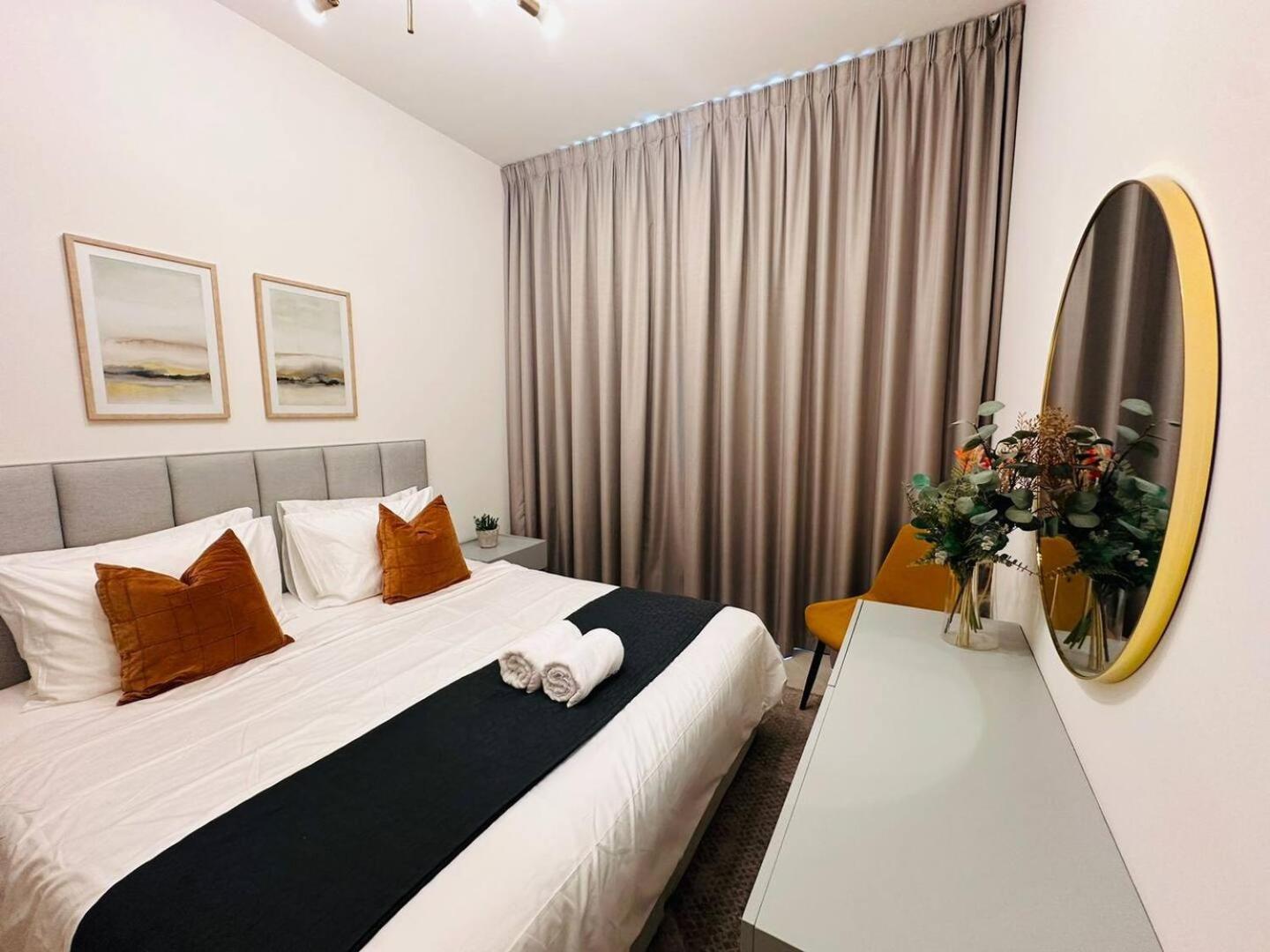 Chic 1-bedroom Apartment Dubai