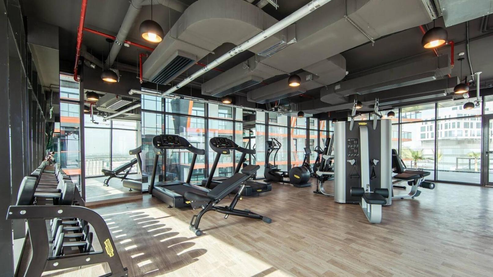Chic 1-bedroom Apartment Dubai