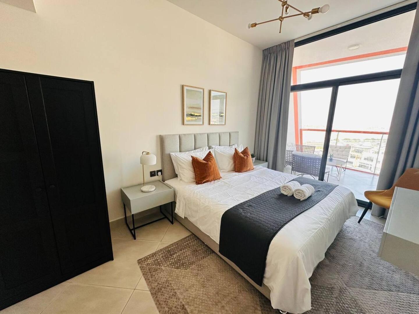 Chic 1-bedroom Dubai